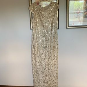 Plus Size Gold dress By Sally